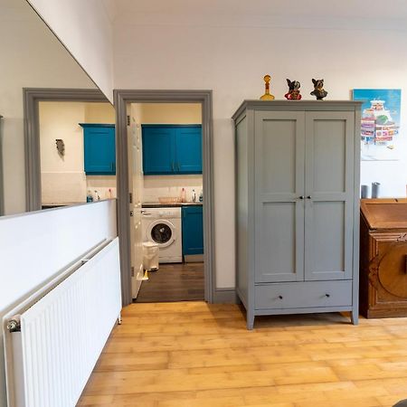 Spacious And Light Flat In Clapham Londra Esterno foto