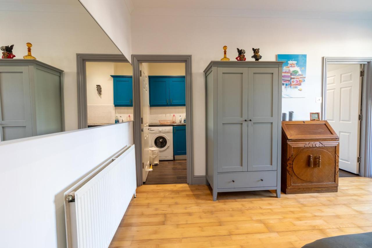 Spacious And Light Flat In Clapham Londra Esterno foto
